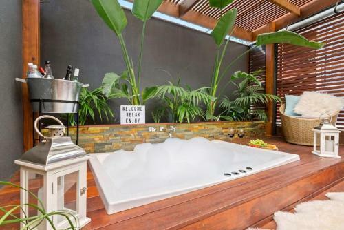 Villa Amore A Tranquil Retreat With Couples Spa