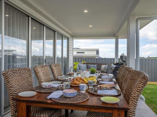 House On The Hill - Inspired Coastal Hamptons Vibe