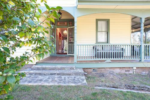 Culgoa Beautifully Refurbished 1896 Heritage House