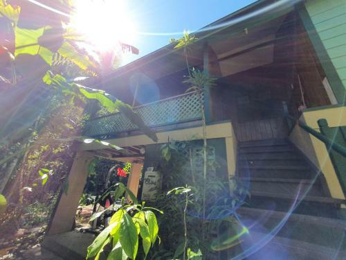 Lodge Cassowary House