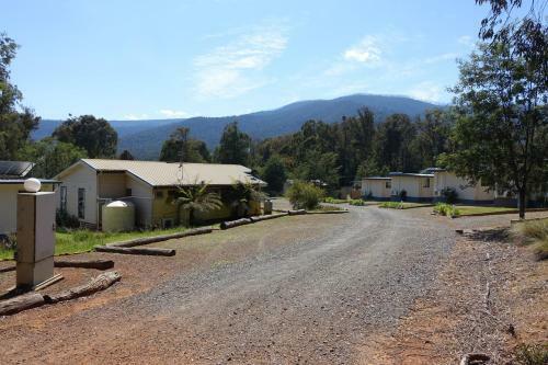 El Kanah Retreat - The Village