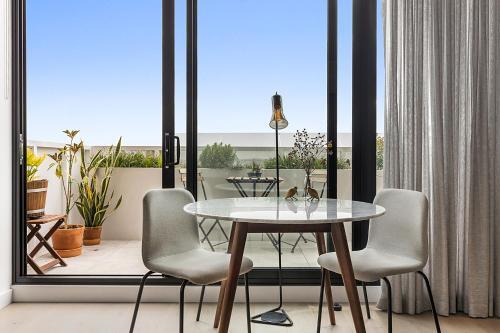 Apartamento Chic Balcony Unit Near University, Markets And Trams