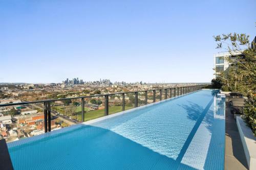 Apartamento Breathtaking Unit With City And Racecourse Views
