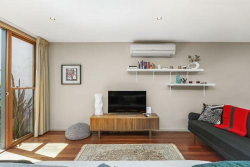 Boutique Stays - Curran Terrace