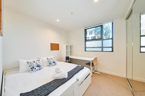 Apartamento Home Away From Home // Pool & Parking
