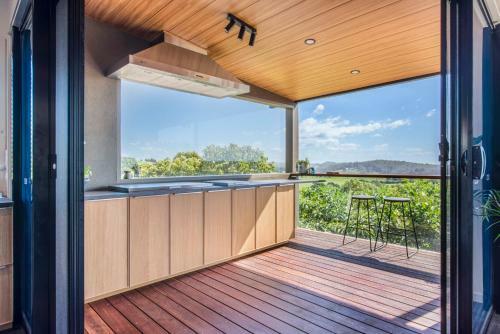 Hilltop Hideaway Luxury Style