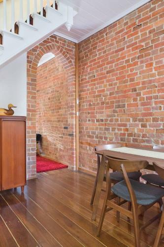 Newcastle Short Stay Accommodation - 9 Alfred Street