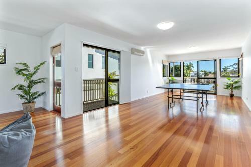 Convenience, Space & Location, Noosa Heads