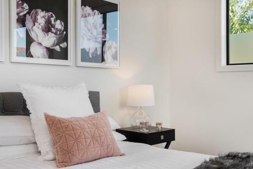 Apartamento Spacious 4-bed House With Parking And Backyard