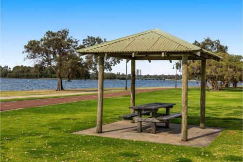 Apartamento Executive 1br Suite - Close To Foreshore & Cbd!