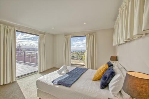 Georges Bay Luxury