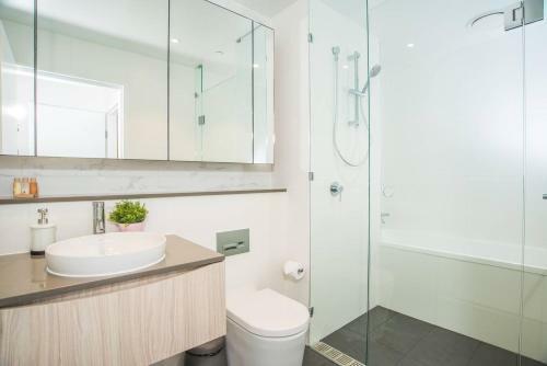 Apartamento Perfect Location*cbd 2bed2bath Apt*parking*wifi