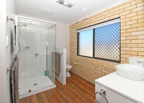 Urangan Harbour Bungalow