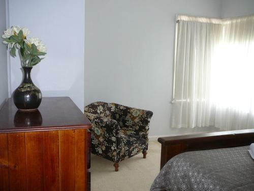 Beachpoint Cottage