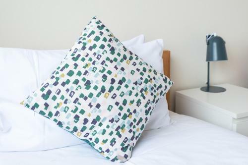 Beachside Apartment // 1 Minute To Towradgi Beach