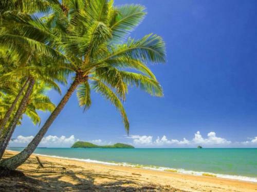 Seanna - Palm Cove