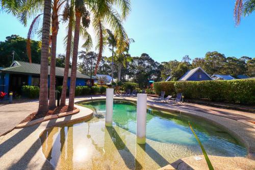 Bluewater Executive Villa In Raffertys Resort