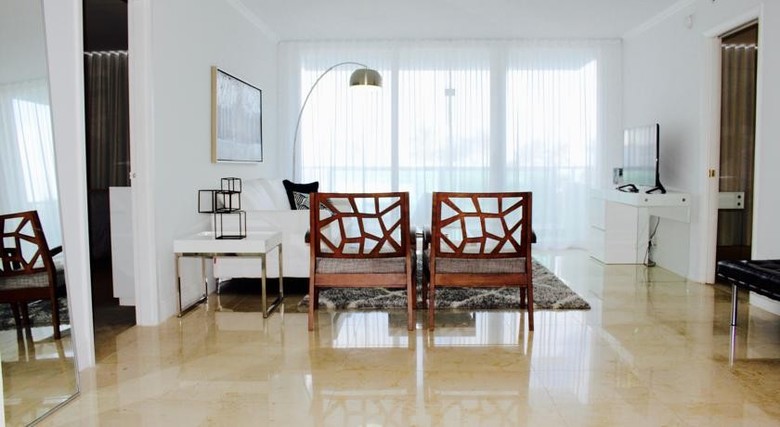 Hotel Seacoast Suites