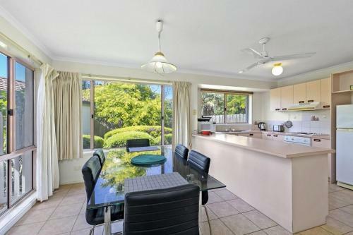 Elizabeth Grove 3