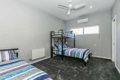 Grandview Luxury 11