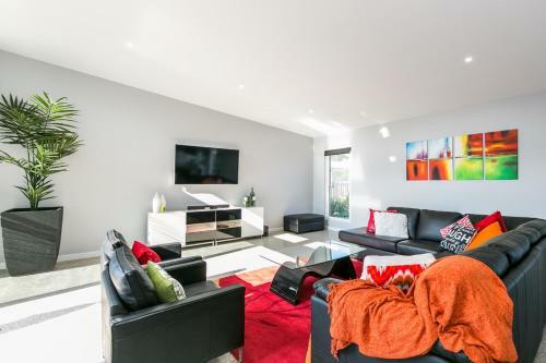 Grandview Luxury 11
