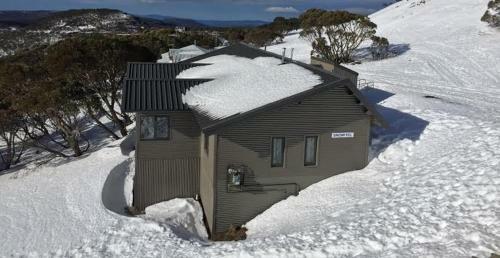 Snowtel 4