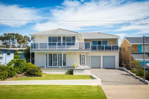 31 Mcmillan Crescent