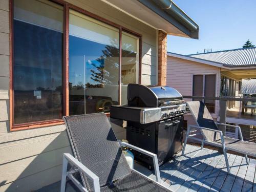 Endless Summer I Pet Friendly I 2 Mins Walk To Beach