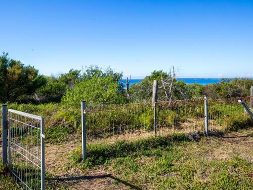 Endless Summer I Pet Friendly I 2 Mins Walk To Beach