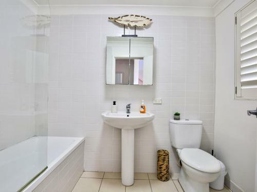 Endless Summer I Pet Friendly I 2 Mins Walk To Beach