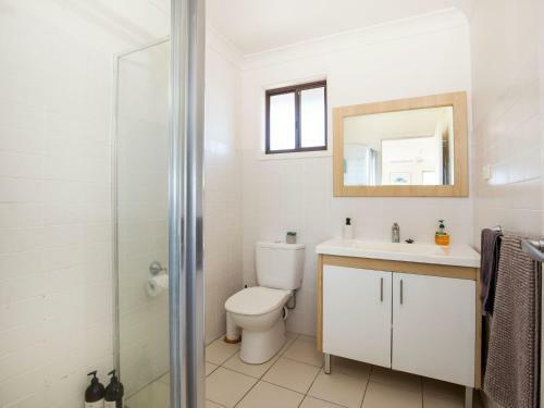 Endless Summer I Pet Friendly I 2 Mins Walk To Beach