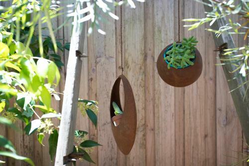 Birdsea House