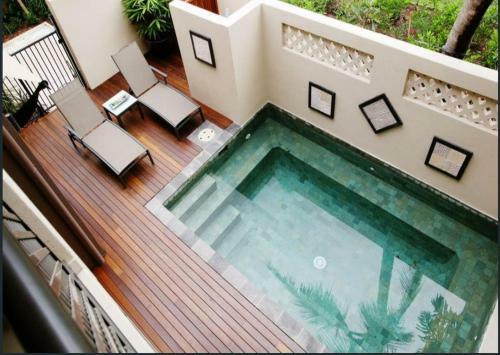 Villa Resort Living With Private Pool Sleeps 8