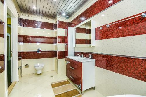 Apartment On 28 Mall