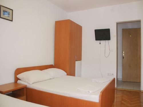 Hostal Apartments And Rooms Mato