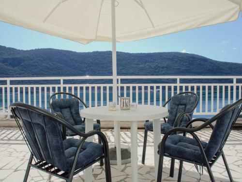 Hostal Apartments And Rooms Mato