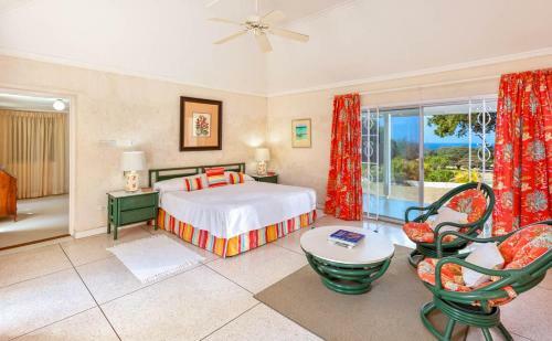 Molyneux Villa Sleeps 6 With Pool And Air Con