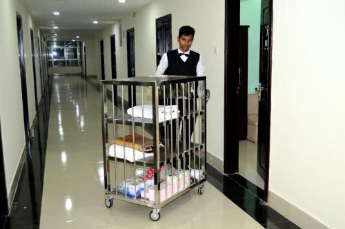 Grand Surma Hotel