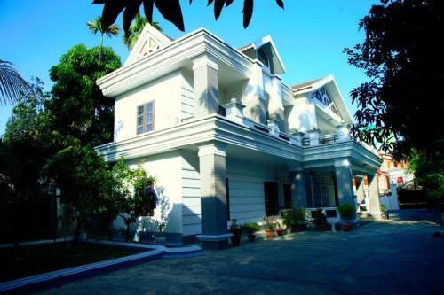 Villa Novem Inn & Holidays