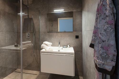 Stylish Smarthome Apartments - Uccle
