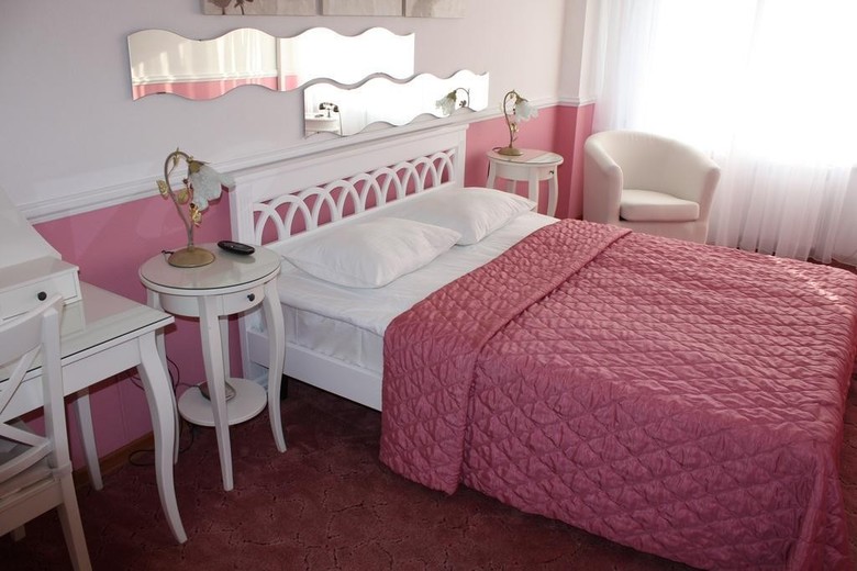 Mosuz Centre Hotel