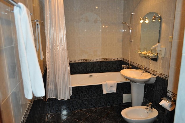 Ozerkovskaya Hotel