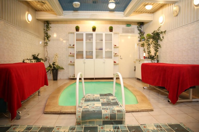 Ozerkovskaya Hotel