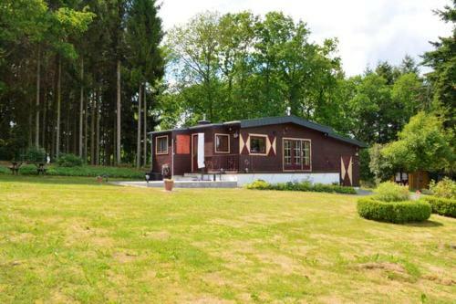 House With 2 Bedrooms In Erezee With Enclosed Garden