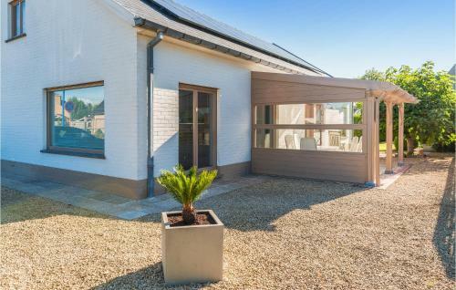 Nice Home In Oostduinkerke W/ Wifi And 3 Bedrooms