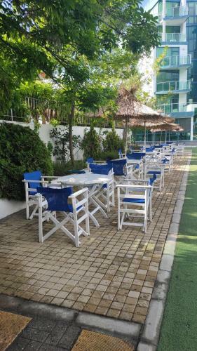 Primorsko Del Sol Apartments