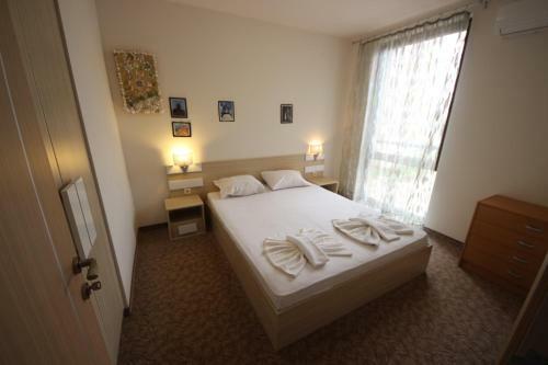 Hotel Menada Lux - Tarsis