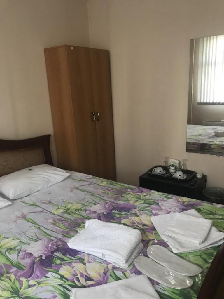 Fab Mini Hotel