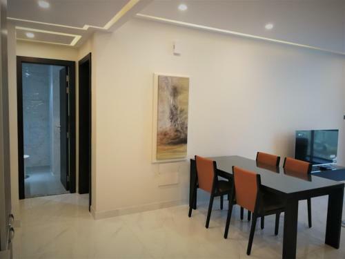 Hotel Infinity Juffair Suites