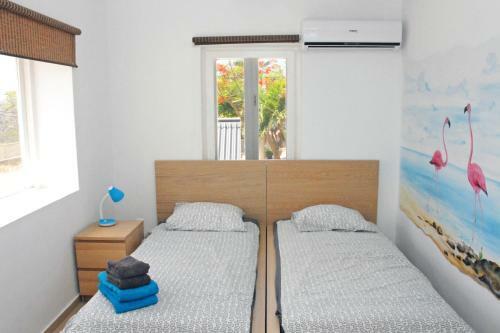 Bed & Breakfast Bnbbonaire Near The Ocean